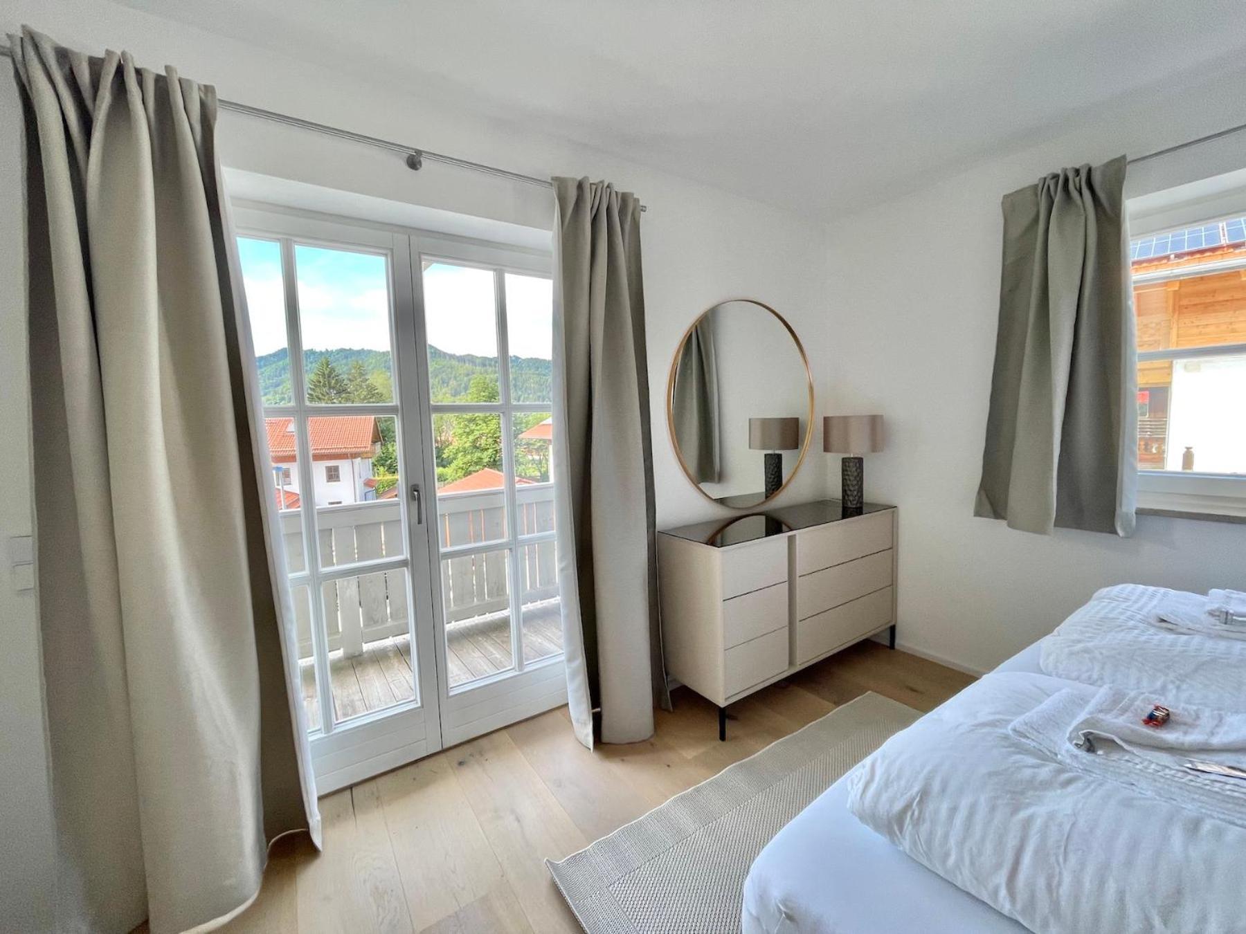 Ferienwohnung "Aschbergblick" - Edel Wohnen Im Ortskern Schliersee Exterior foto