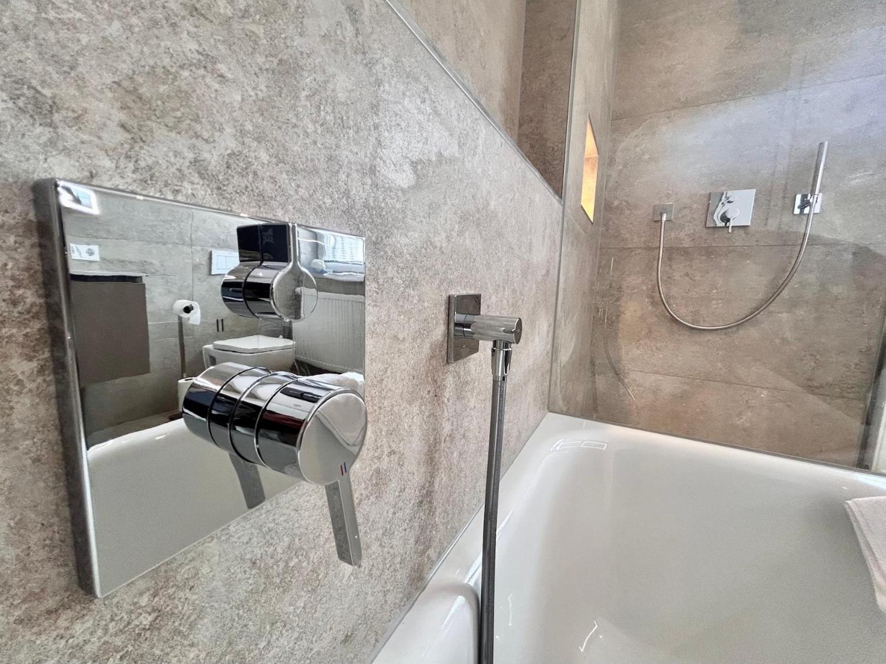 Ferienwohnung "Aschbergblick" - Edel Wohnen Im Ortskern Schliersee Exterior foto